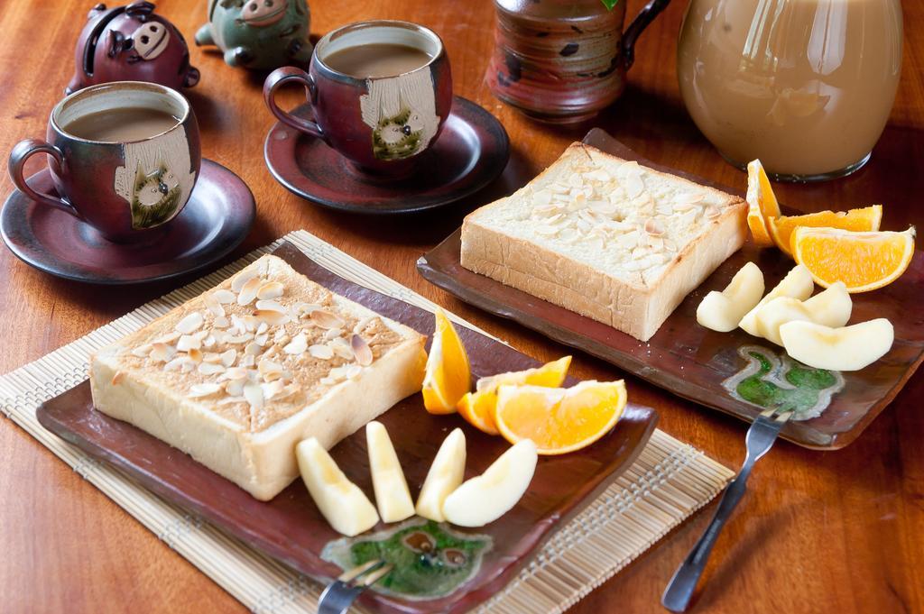 Bed and Breakfast Family Pottery Хенгчун Экстерьер фото