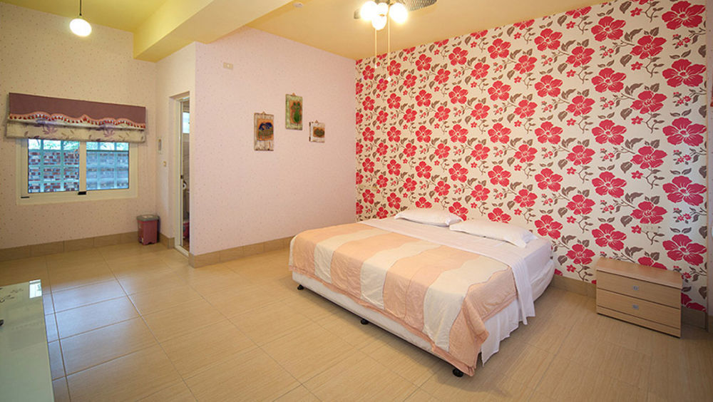 Bed and Breakfast Family Pottery Хенгчун Экстерьер фото